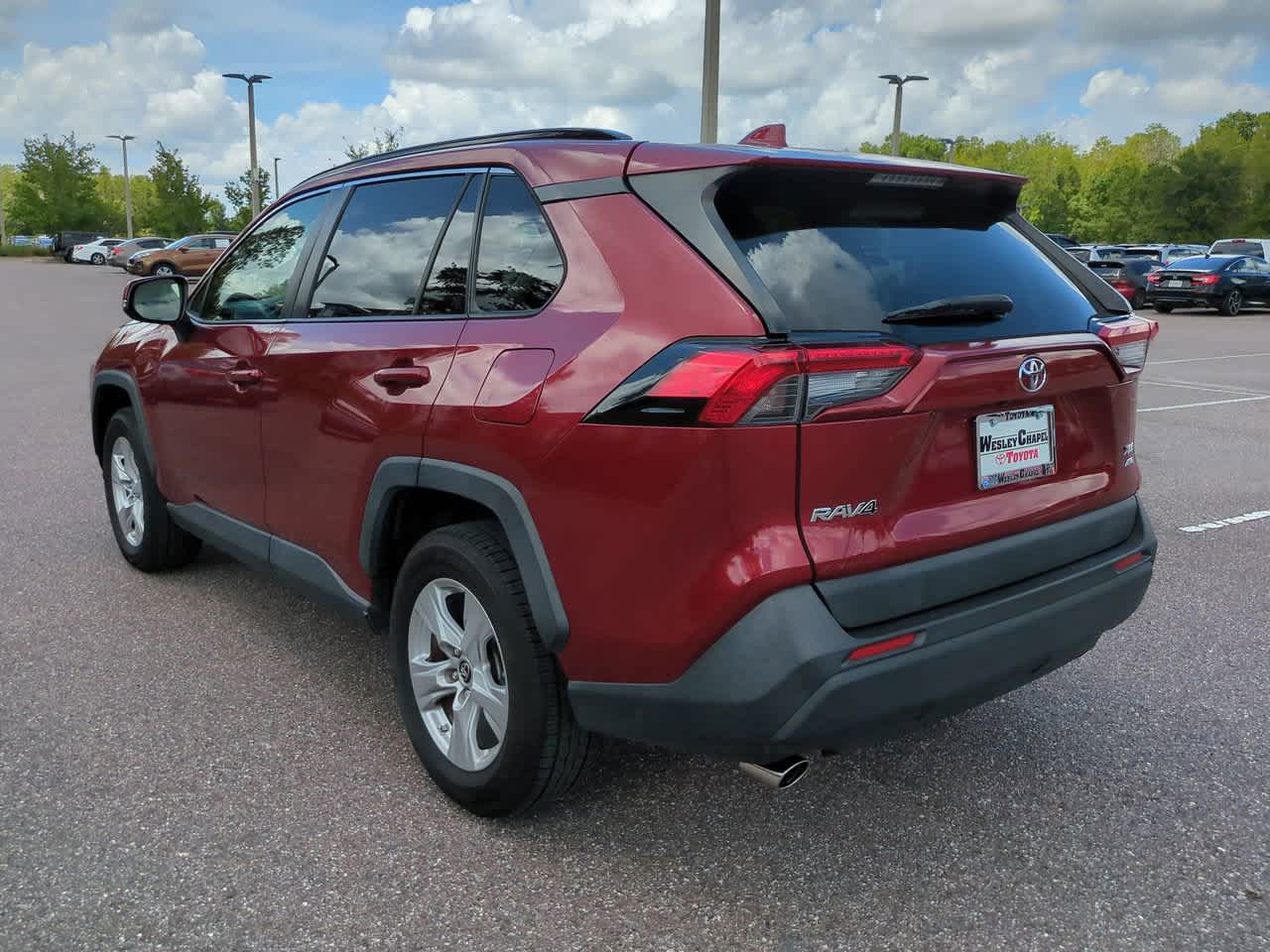 Thumbnail: 2019 Toyota RAV4 - 4