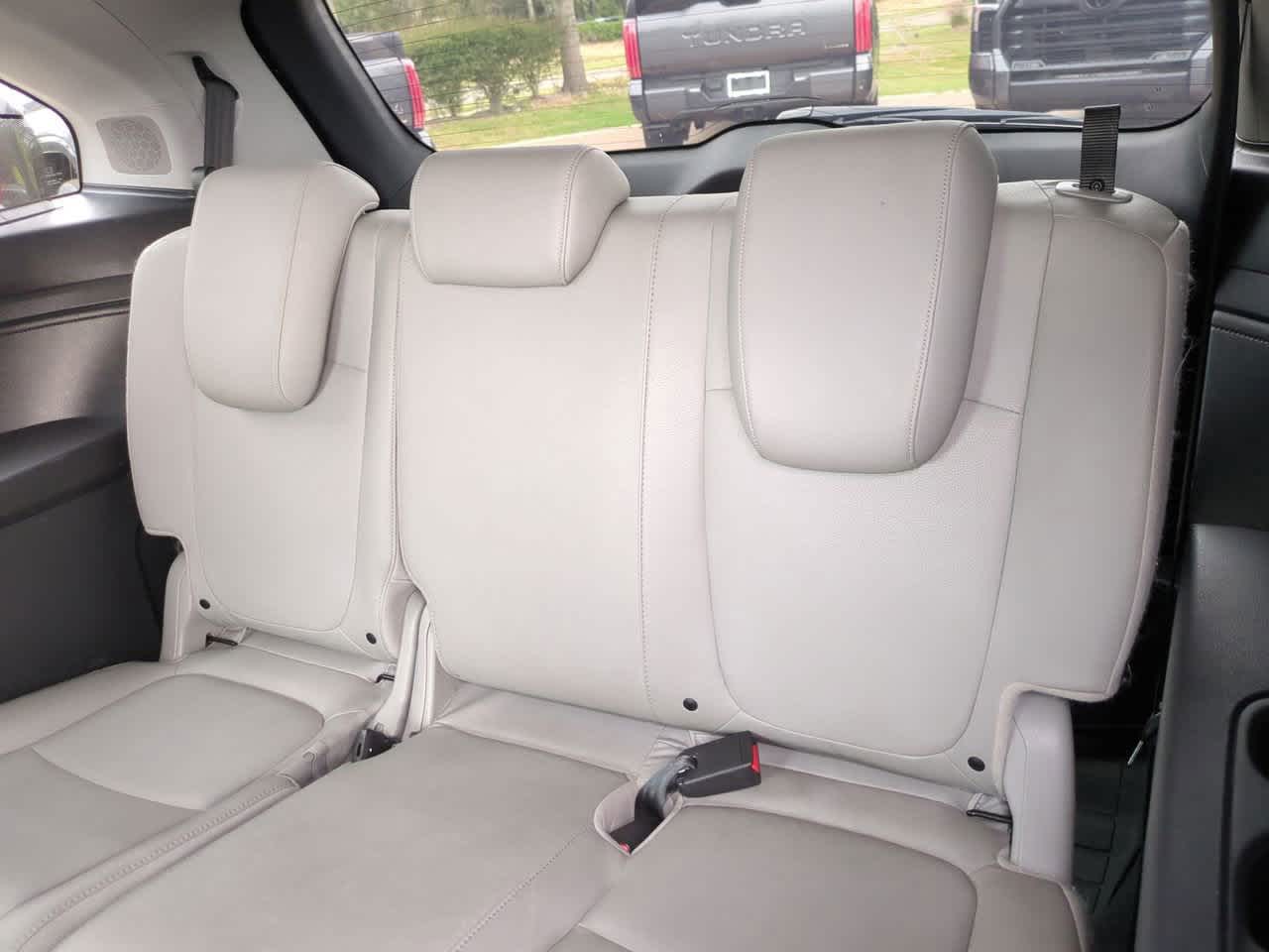 Thumbnail: 2019 Honda Odyssey - 13