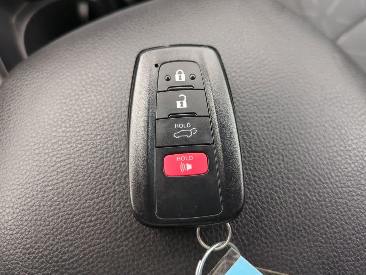 Thumbnail: 2025 Toyota RAV4 - 27