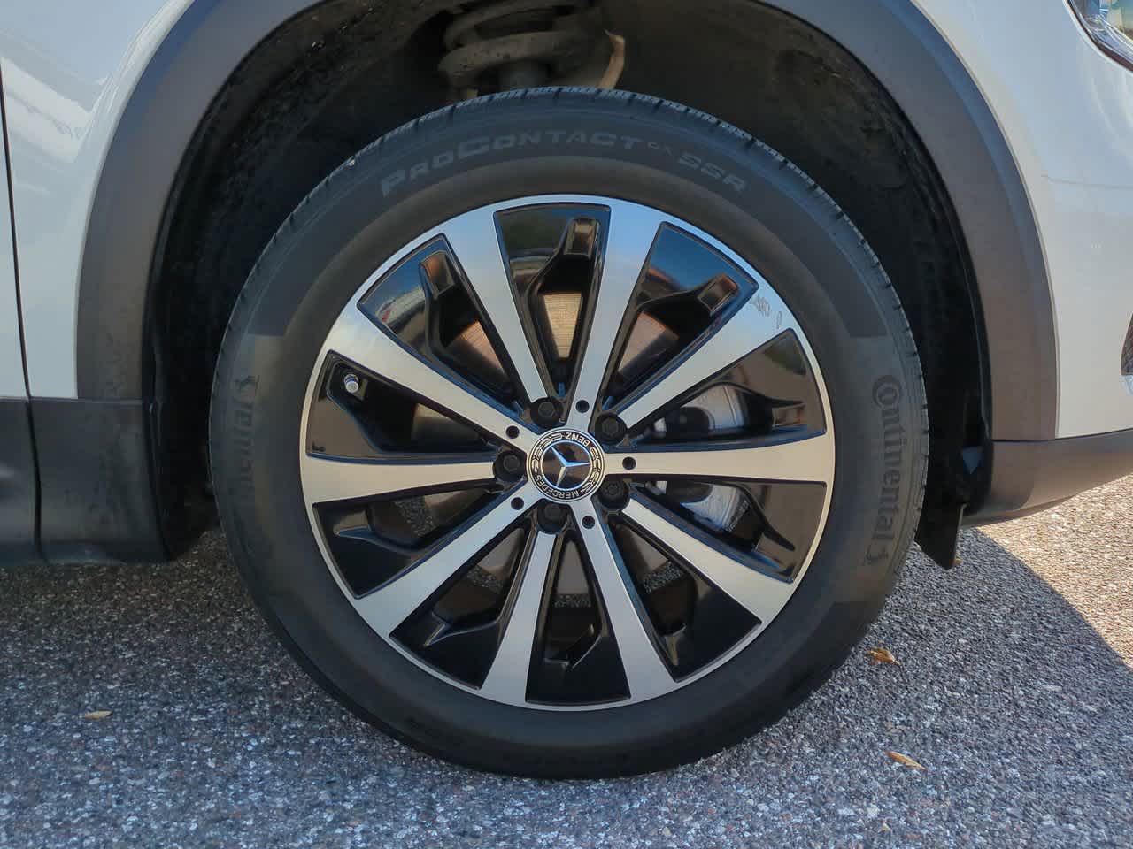 Thumbnail: 2023 Mercedes-Benz GLB - 11