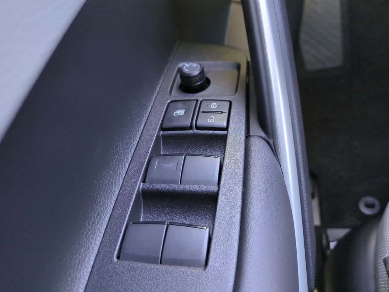 Thumbnail: 2026 Toyota Corolla Cross - 21