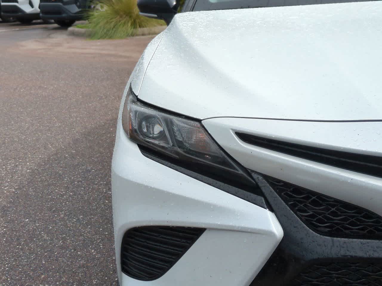 Thumbnail: 2023 Toyota Camry - 10