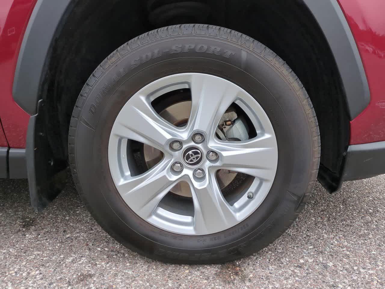 Thumbnail: 2019 Toyota RAV4 - 11