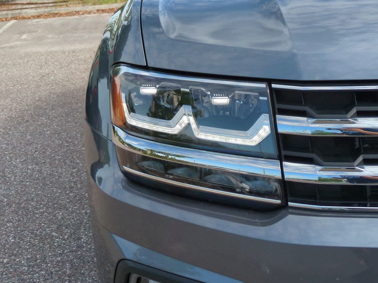 Thumbnail: 2019 Volkswagen Atlas - 10