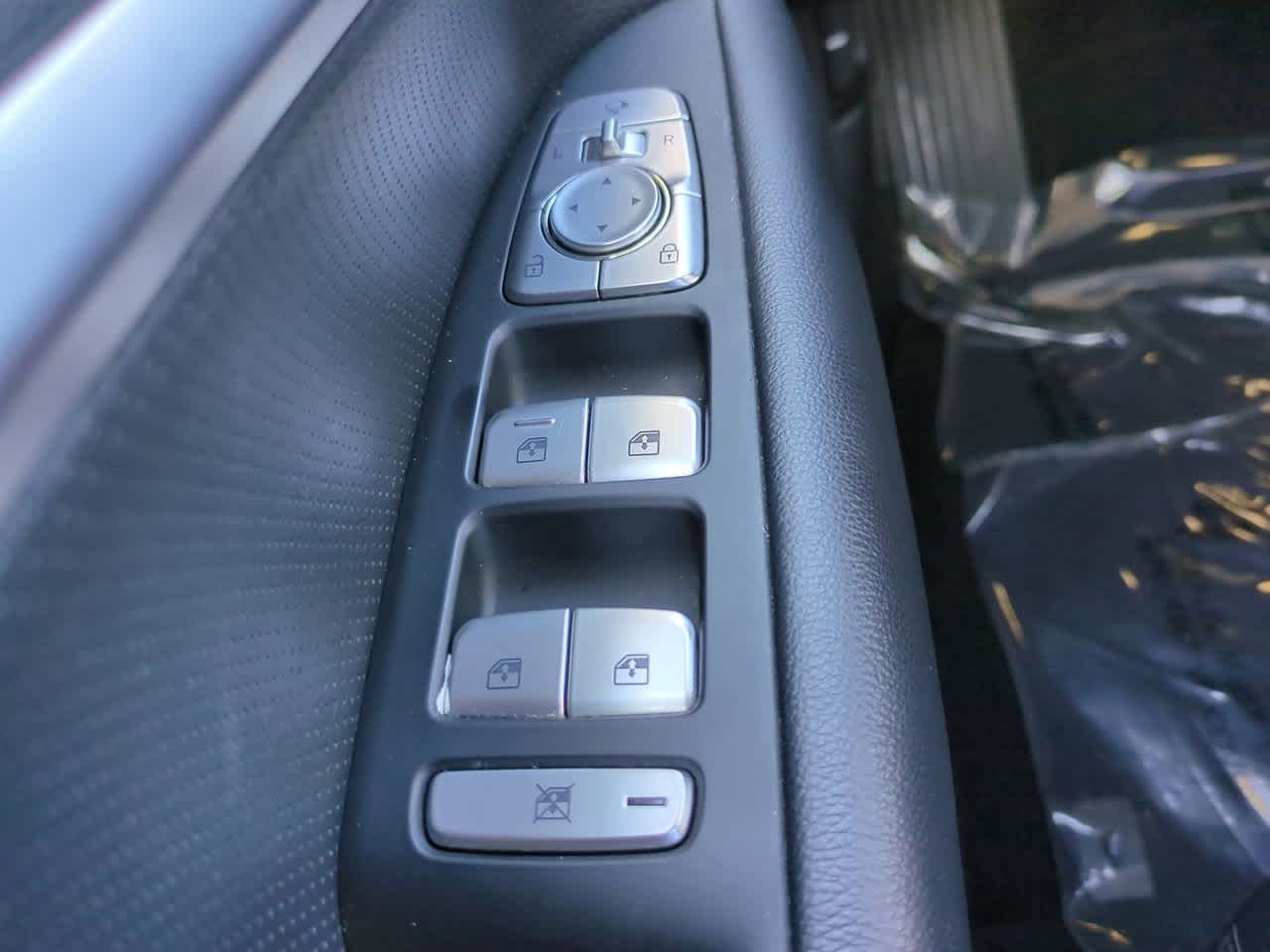 Thumbnail: 2022 Genesis G70 - 24