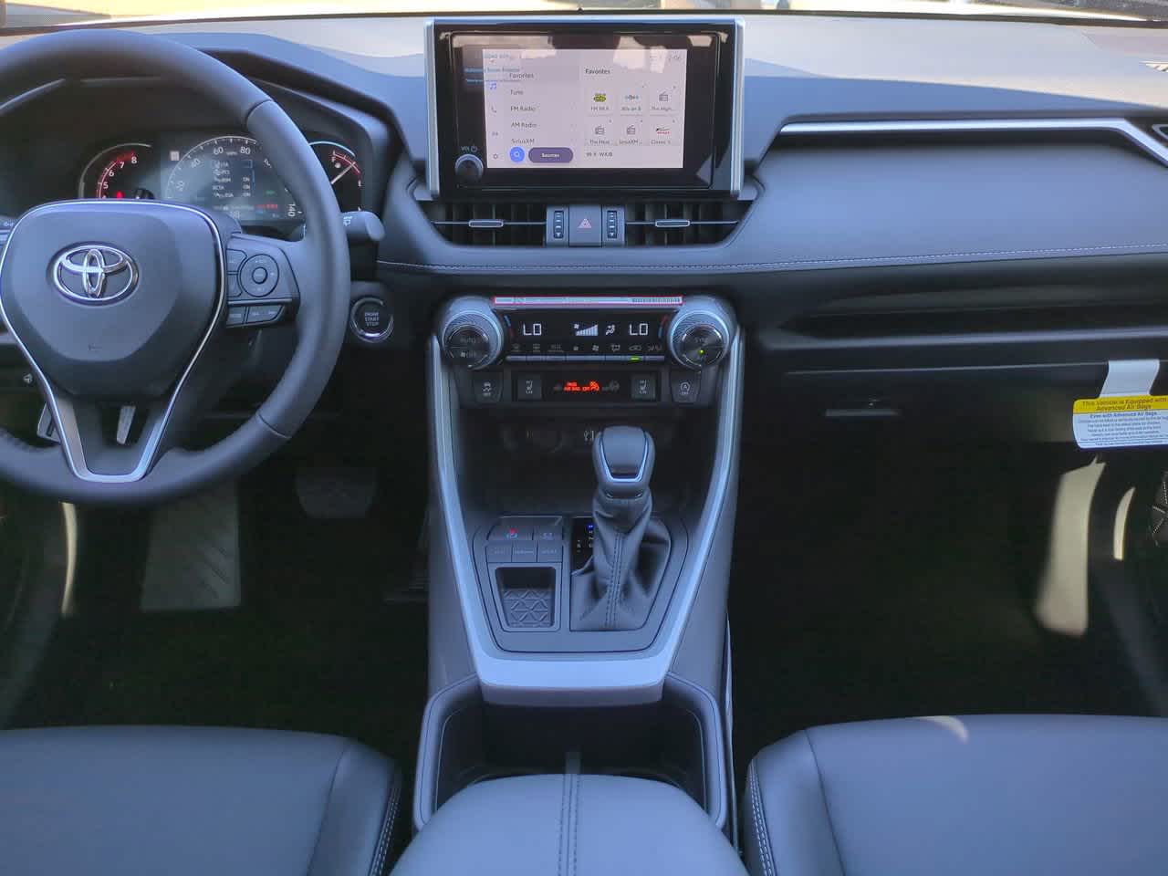 Thumbnail: 2025 Toyota RAV4 - 18