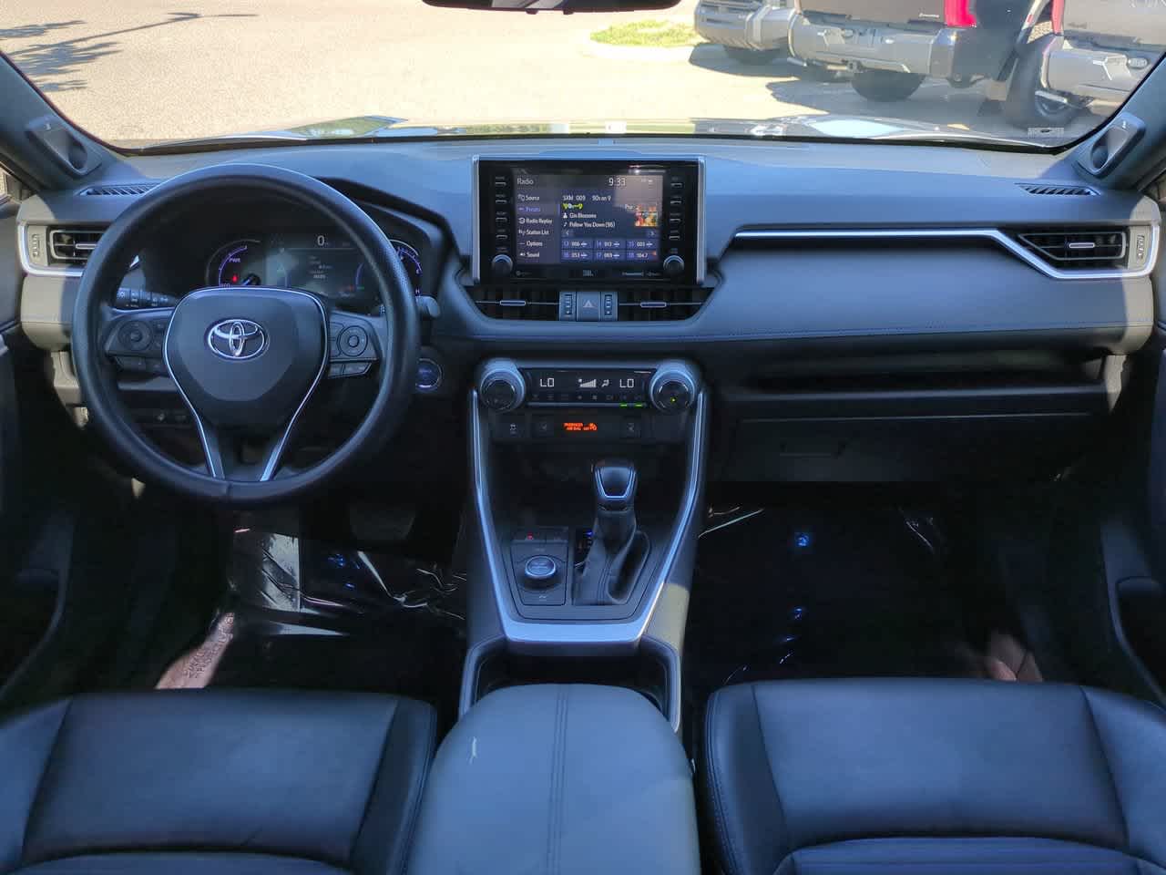 Thumbnail: 2020 Toyota RAV4 - 14