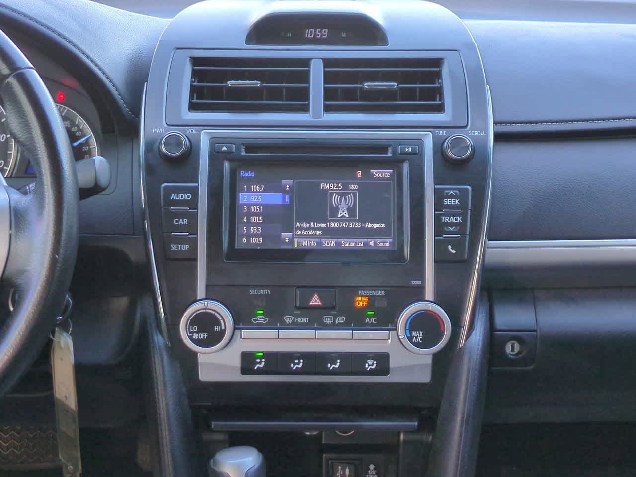 Thumbnail: 2014 Toyota Camry - 17