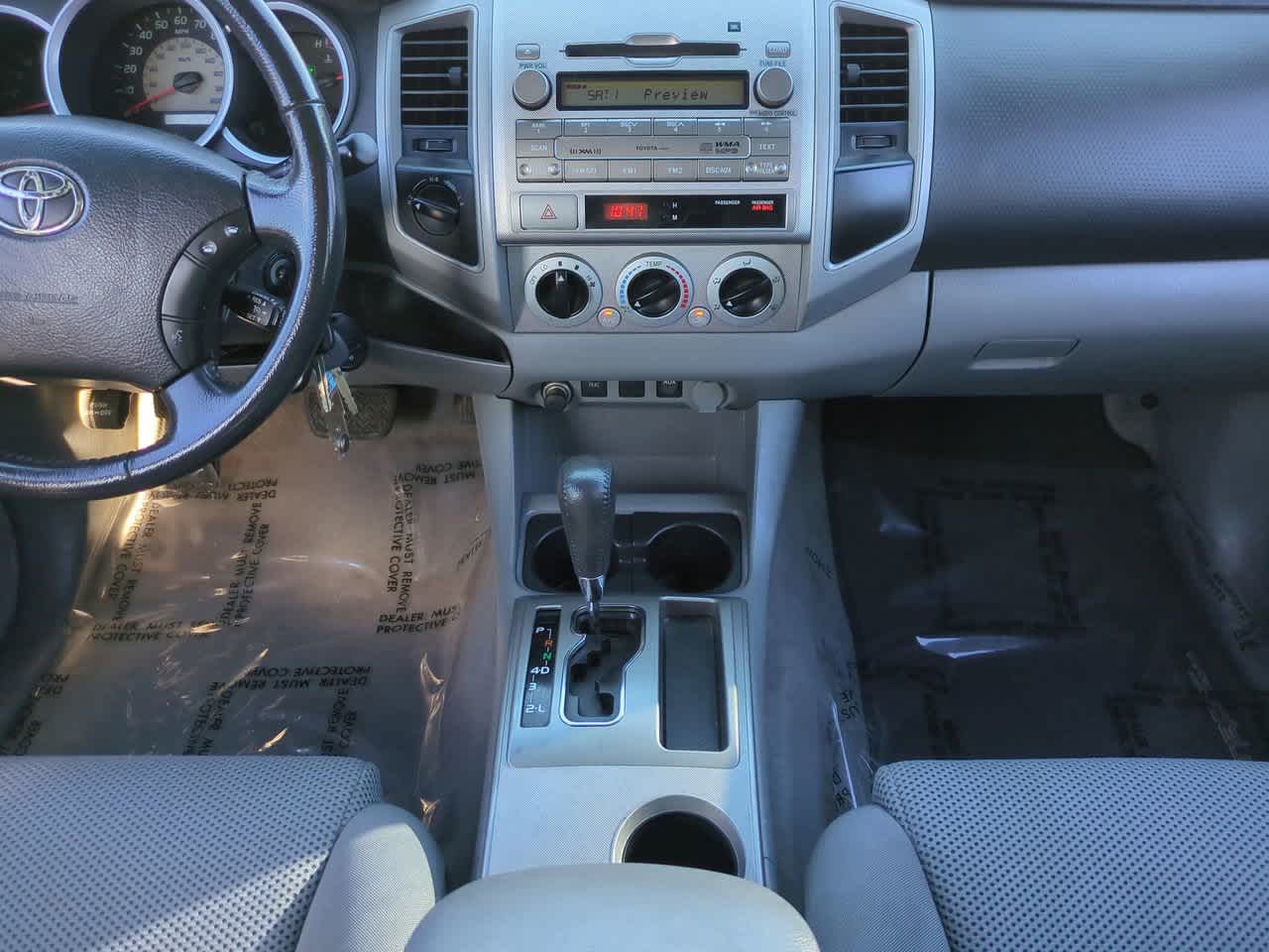 Thumbnail: 2010 Toyota Tacoma - 18