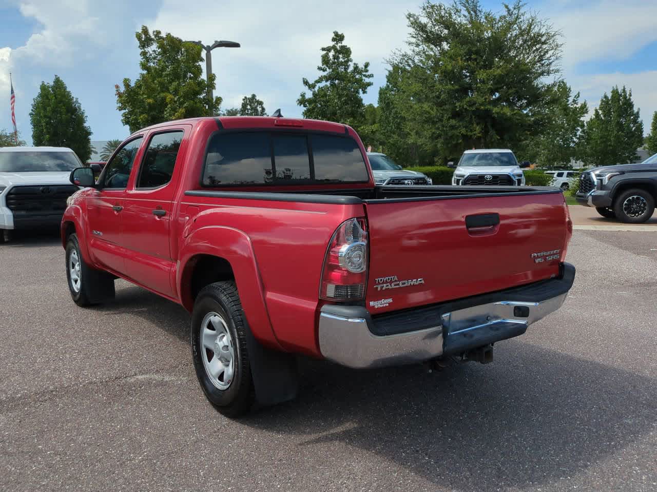 Thumbnail: 2015 Toyota Tacoma - 4