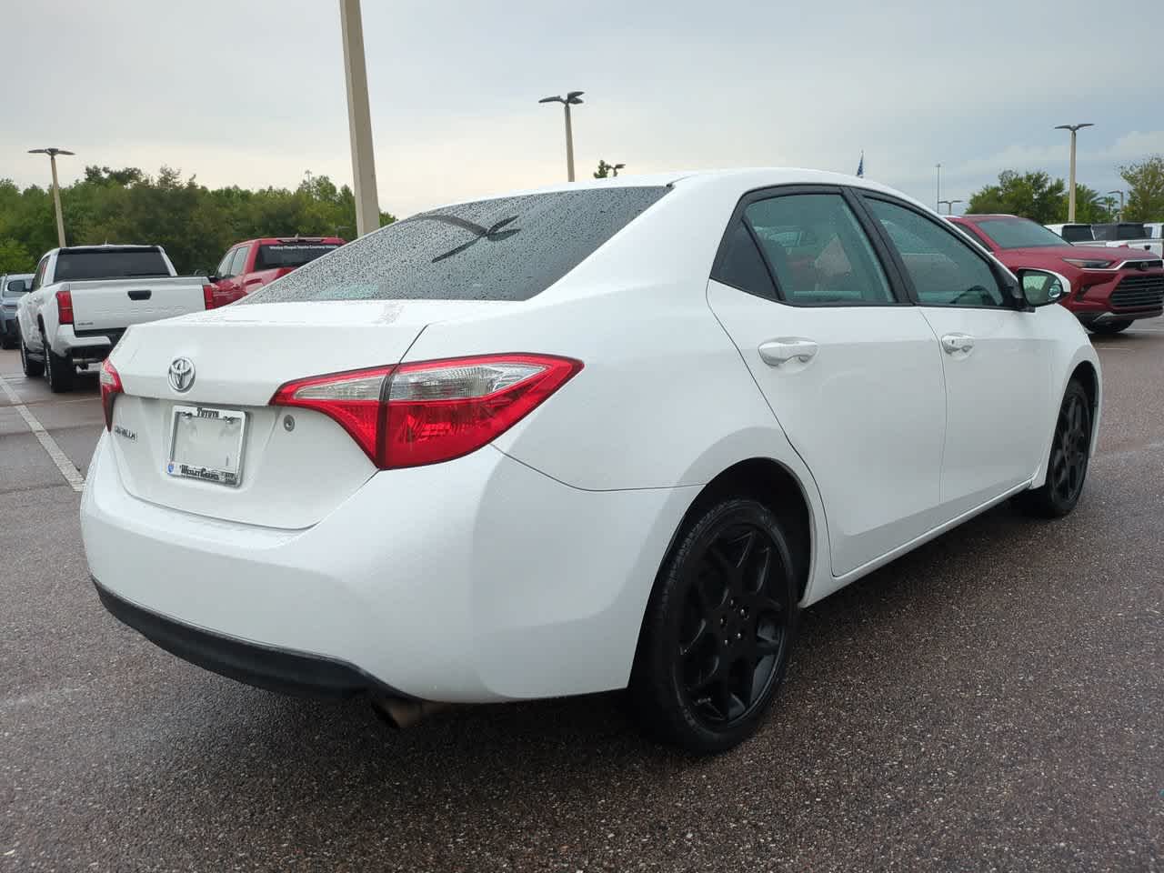 Thumbnail: 2014 Toyota Corolla - 6
