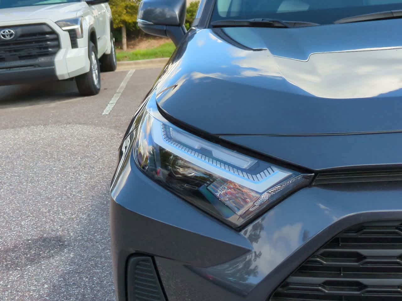 Thumbnail: 2025 Toyota RAV4 - 10