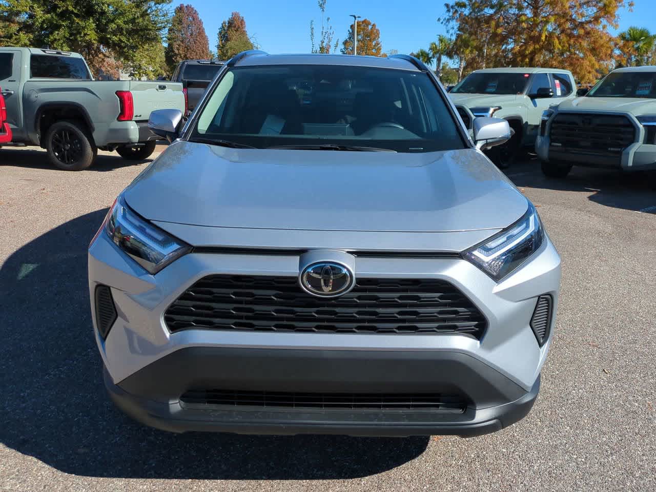 Thumbnail: 2025 Toyota RAV4 - 9