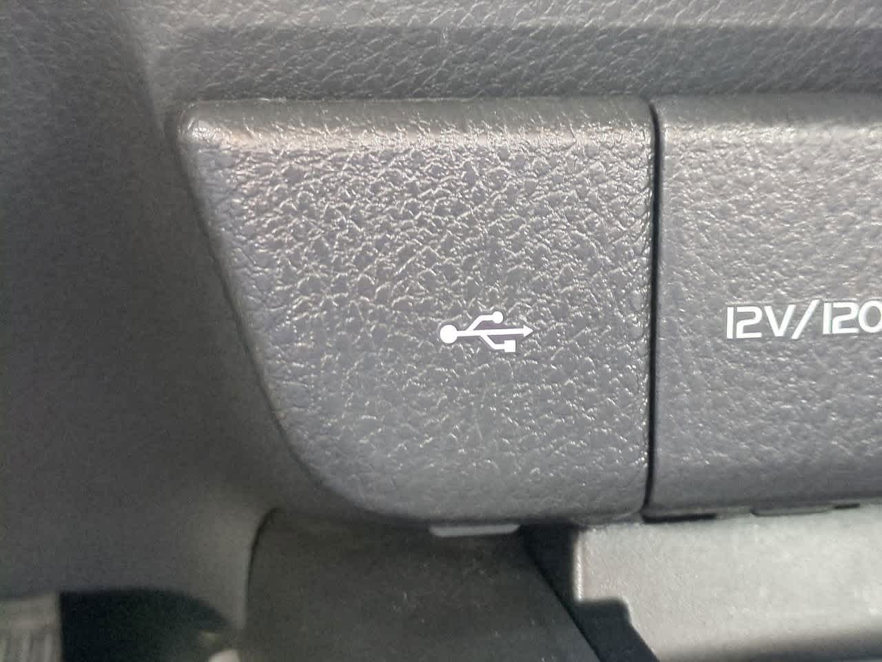 Thumbnail: 2021 Toyota Camry - 20