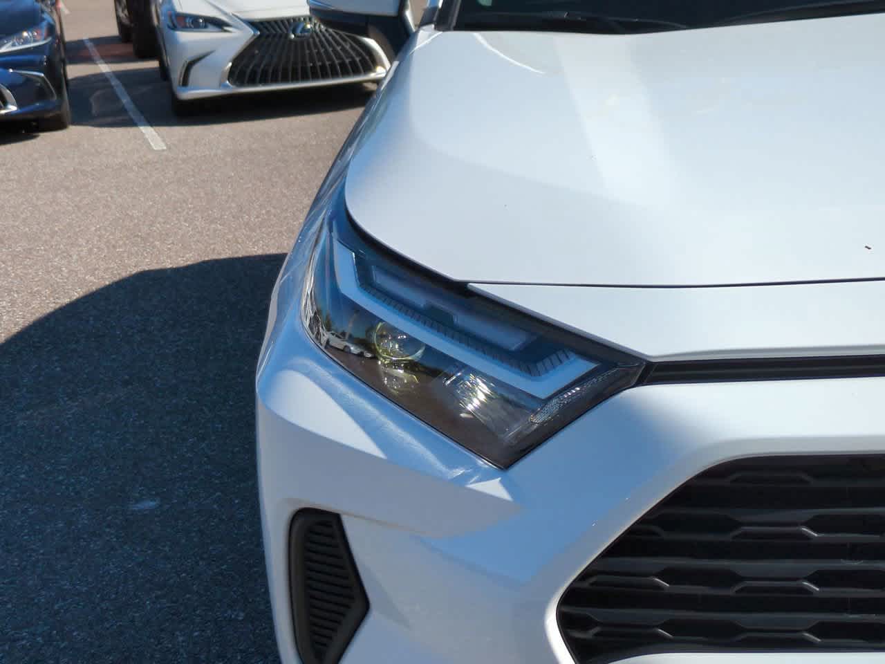 Thumbnail: 2025 Toyota RAV4 - 10