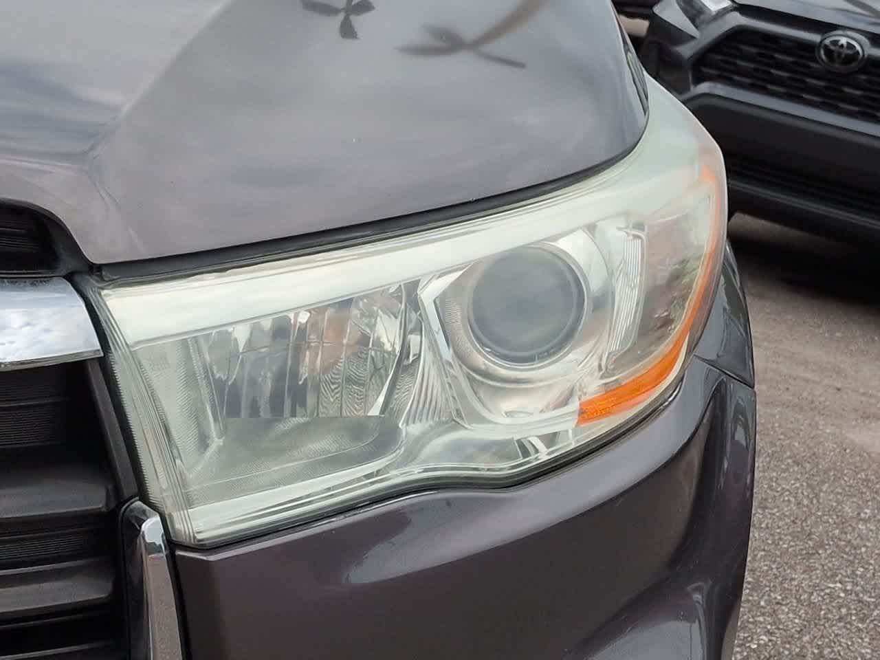 Thumbnail: 2014 Toyota Highlander - 10