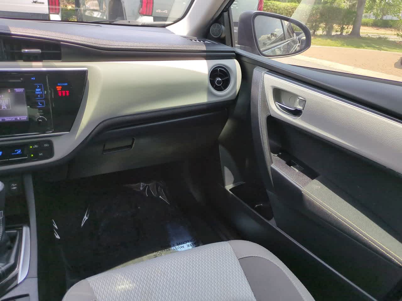 Thumbnail: 2019 Toyota Corolla - 16