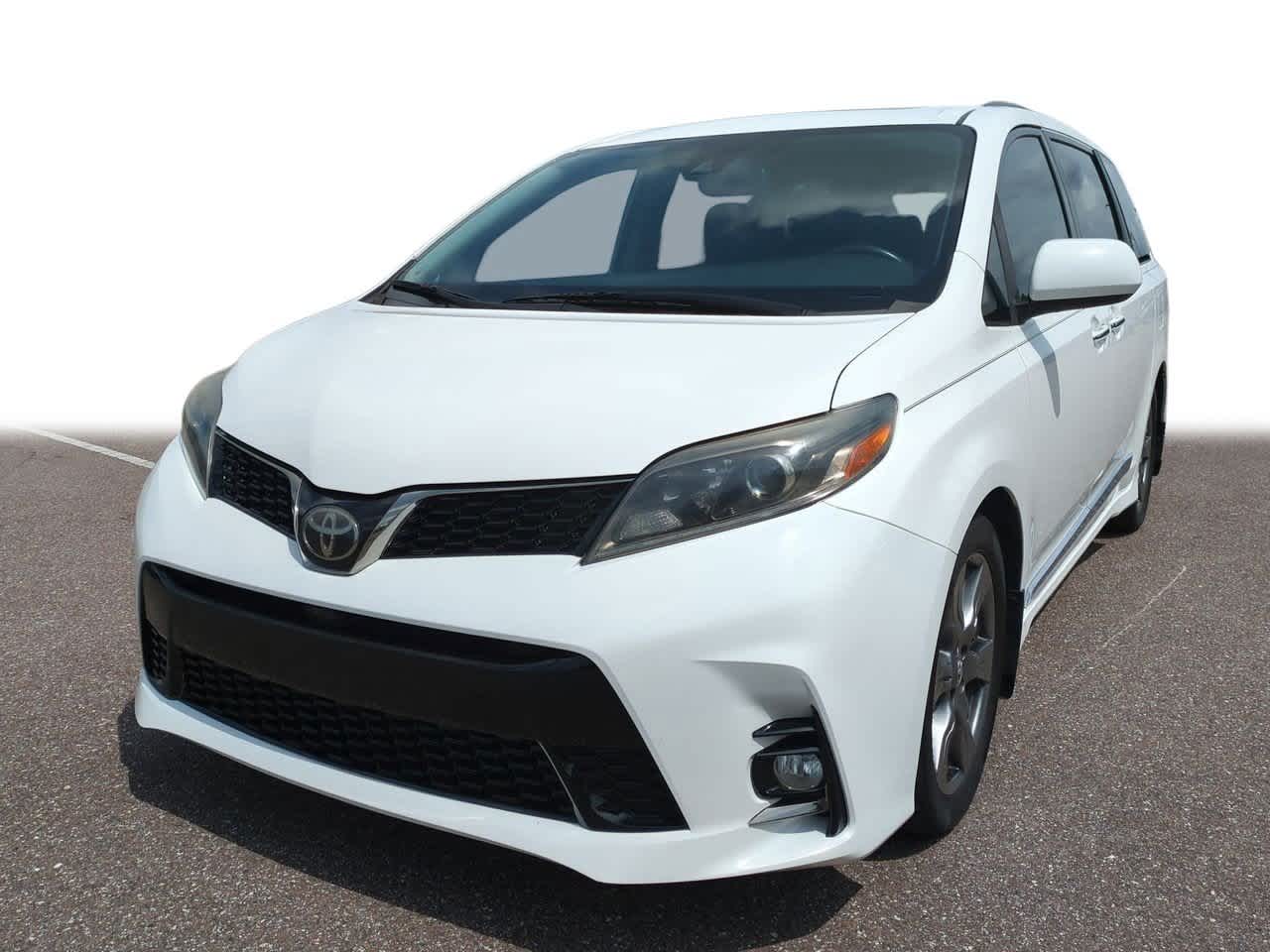 2019 Toyota Sienna SE Premium -
                  Wesley Chapel, FL