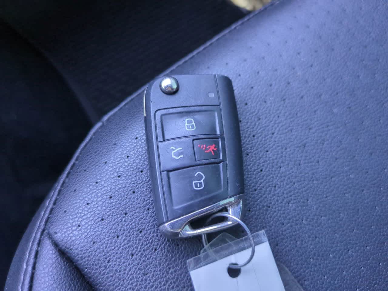 Thumbnail: 2020 Volkswagen Tiguan - 28