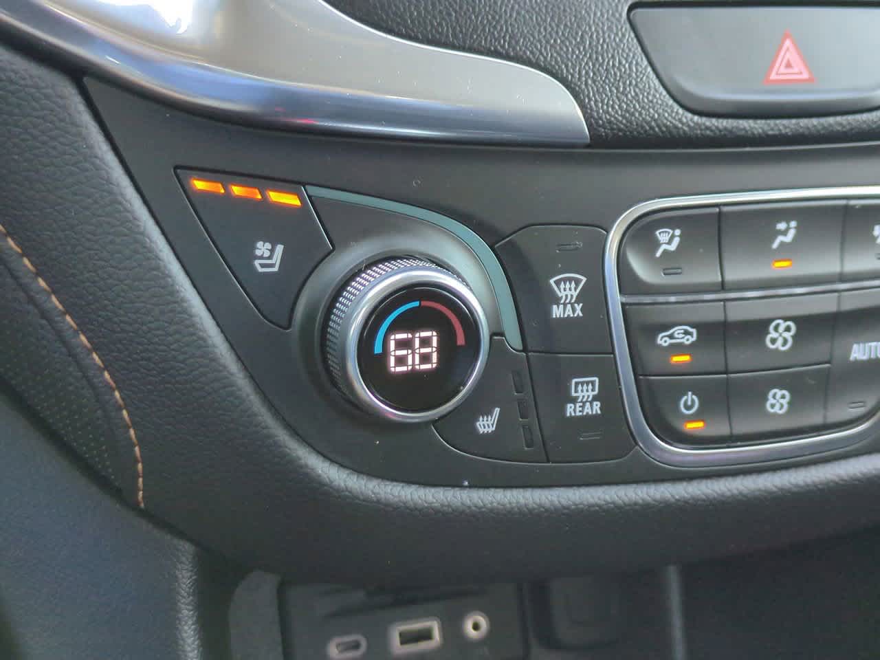 Thumbnail: 2021 Chevrolet Equinox - 21