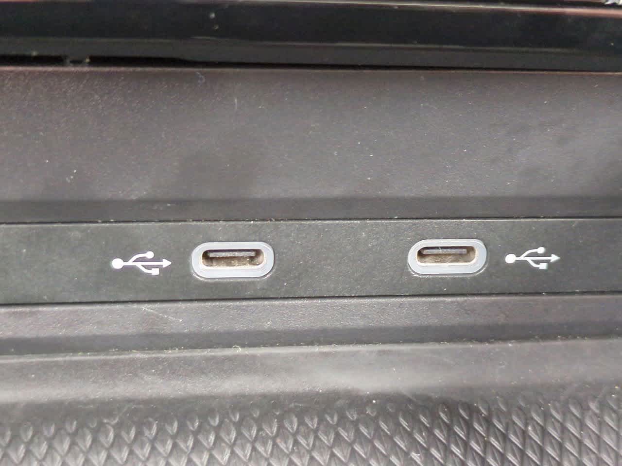 Thumbnail: 2024 Volkswagen Atlas - 21