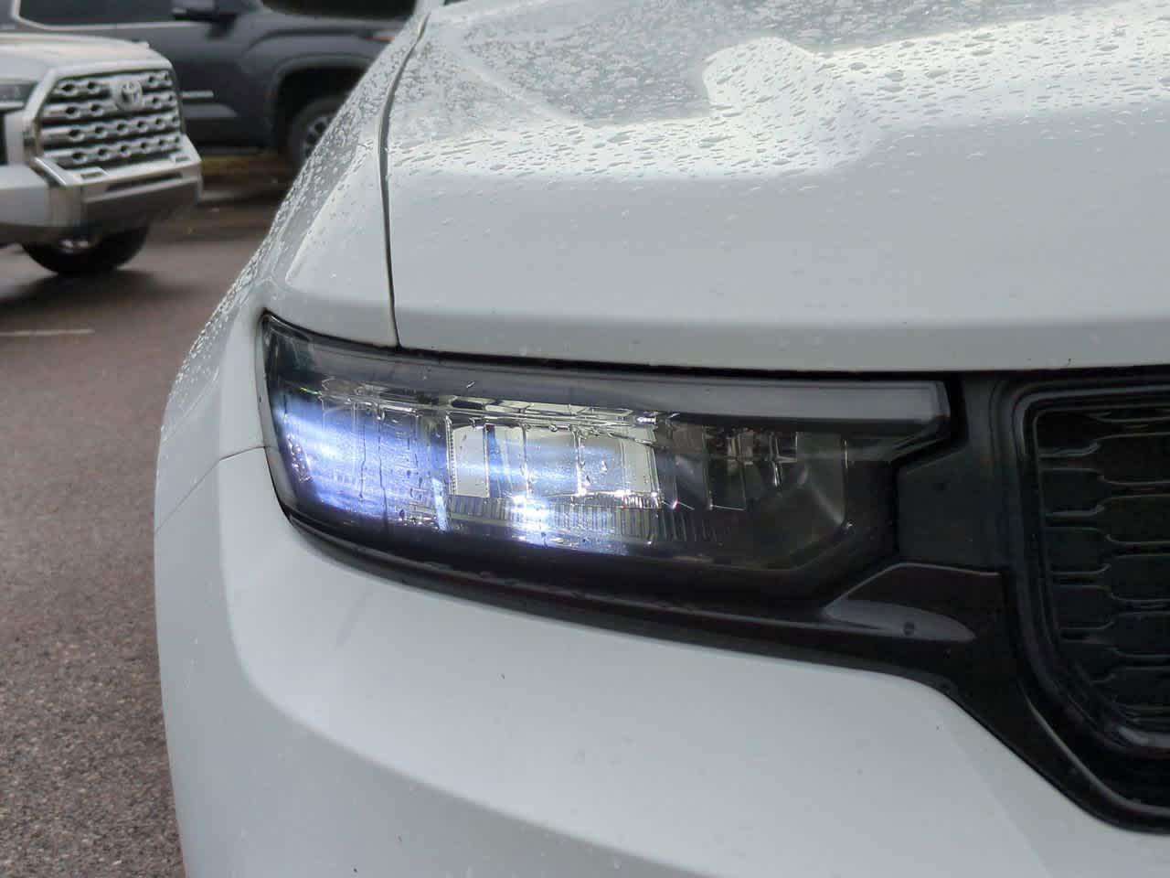Thumbnail: 2025 Jeep Grand Cherokee - 10