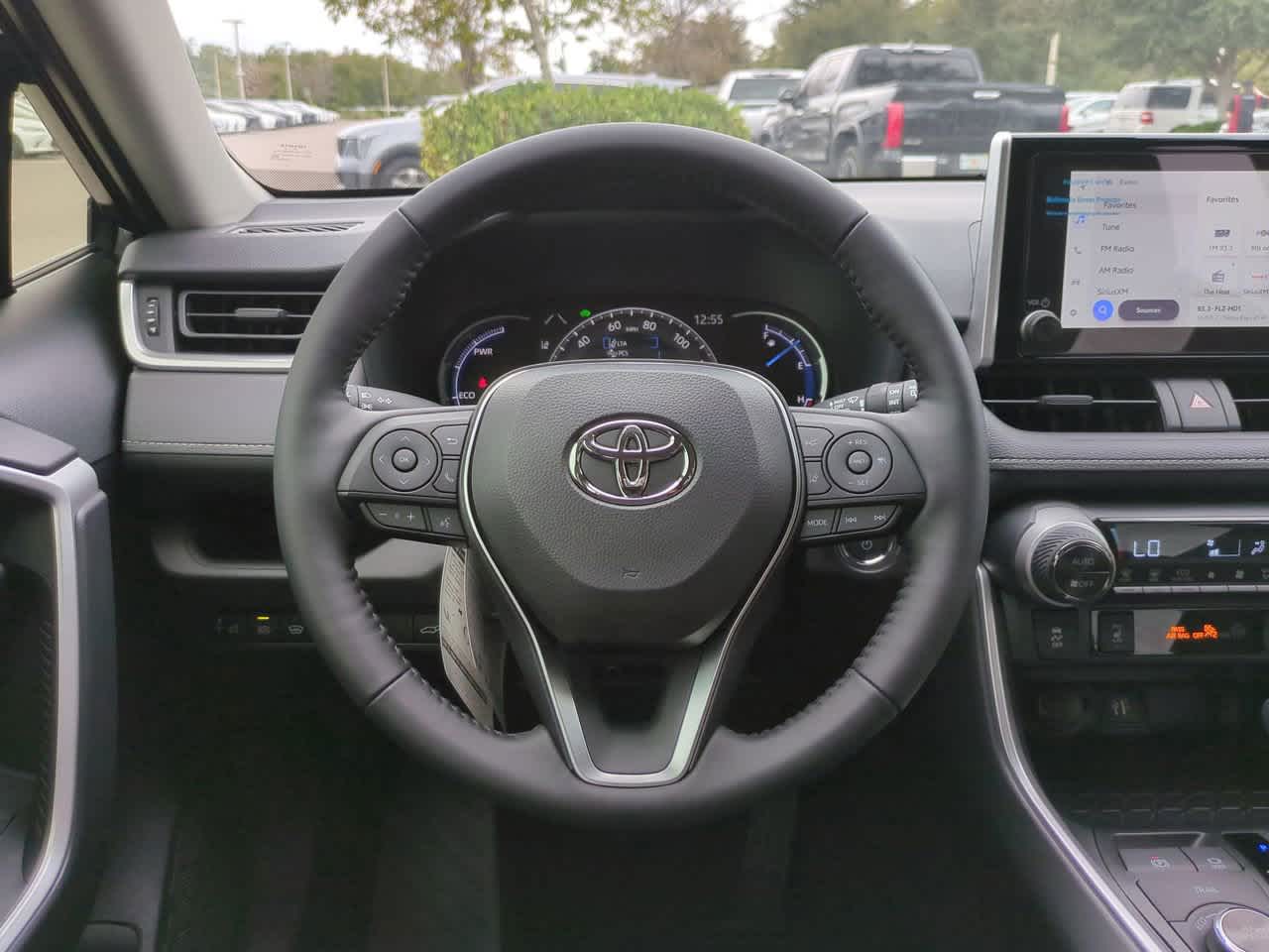 Thumbnail: 2025 Toyota RAV4 - 15