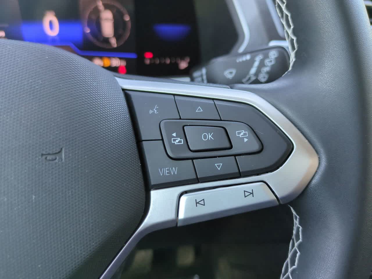 Thumbnail: 2023 Volkswagen Tiguan - 24