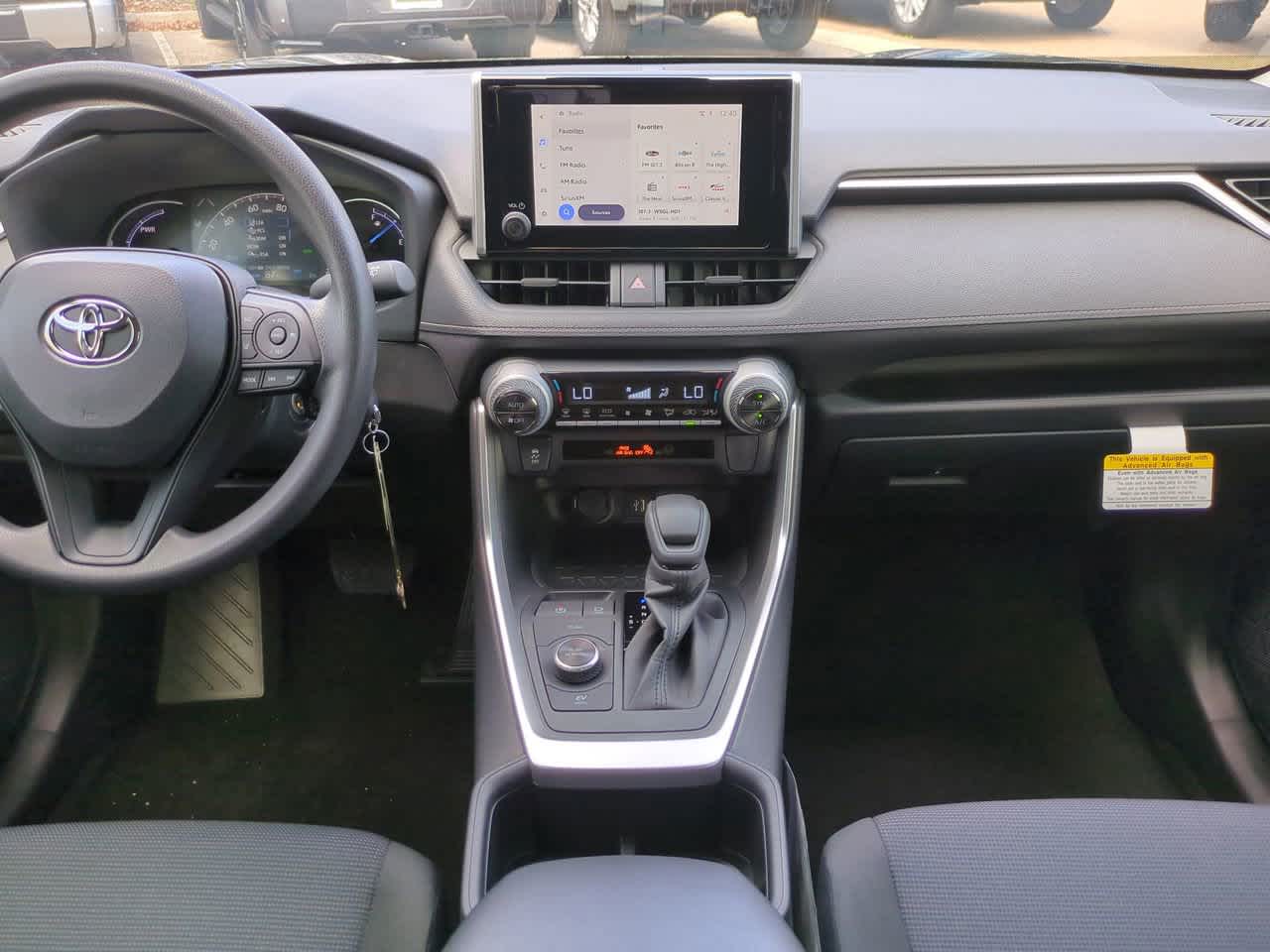 Thumbnail: 2025 Toyota RAV4 - 18