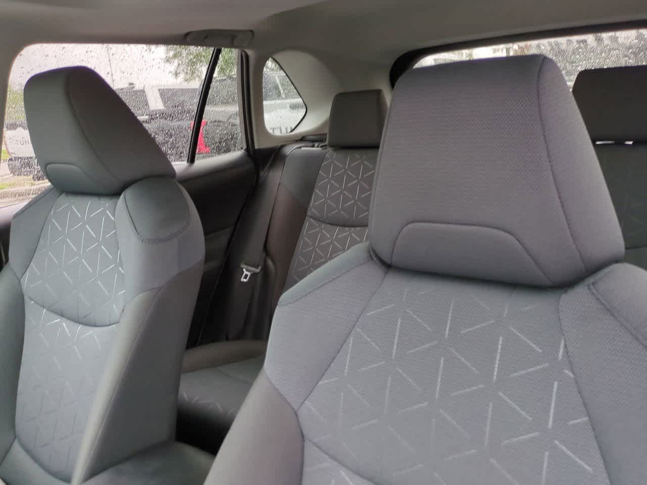 Thumbnail: 2025 Toyota RAV4 - 8