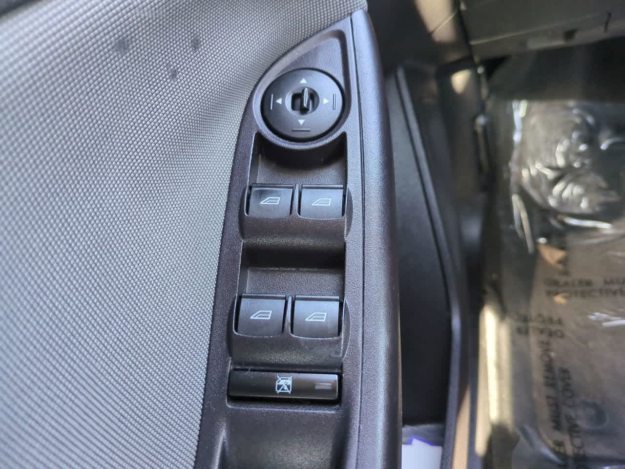 Thumbnail: 2014 Ford Focus - 20