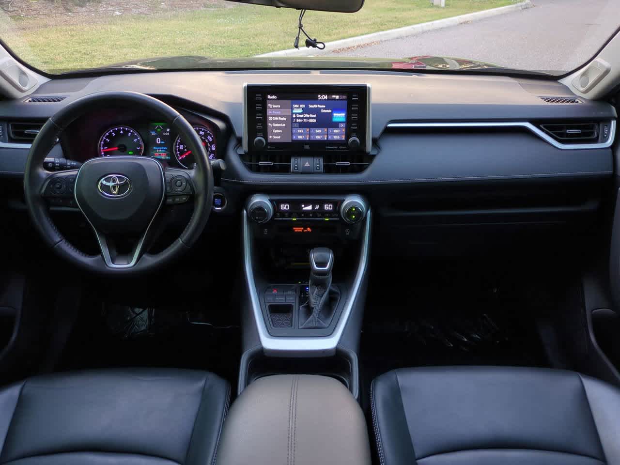 Thumbnail: 2020 Toyota RAV4 - 14