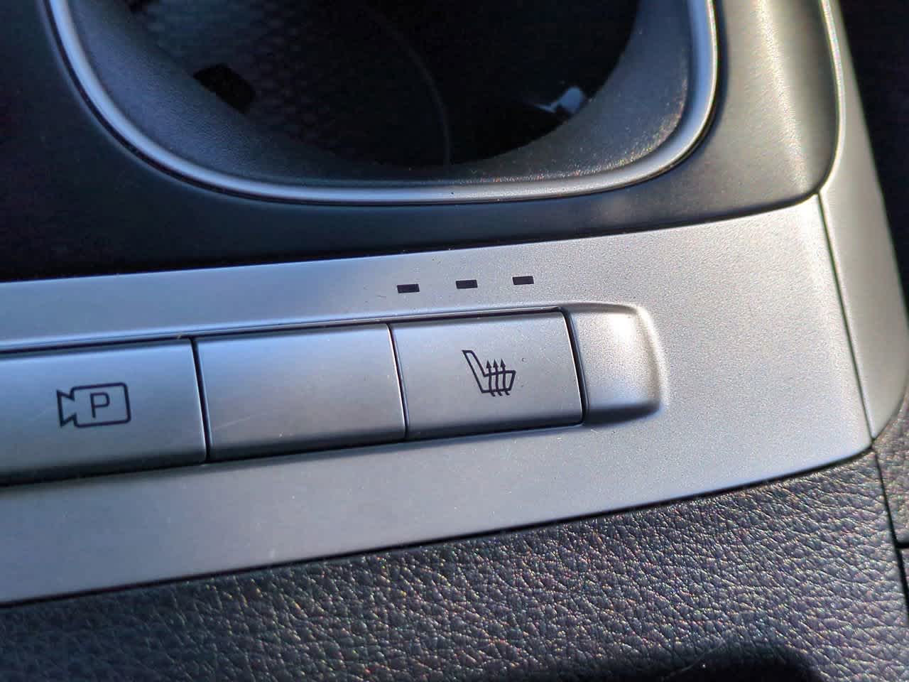 Thumbnail: 2024 Kia Carnival - 22