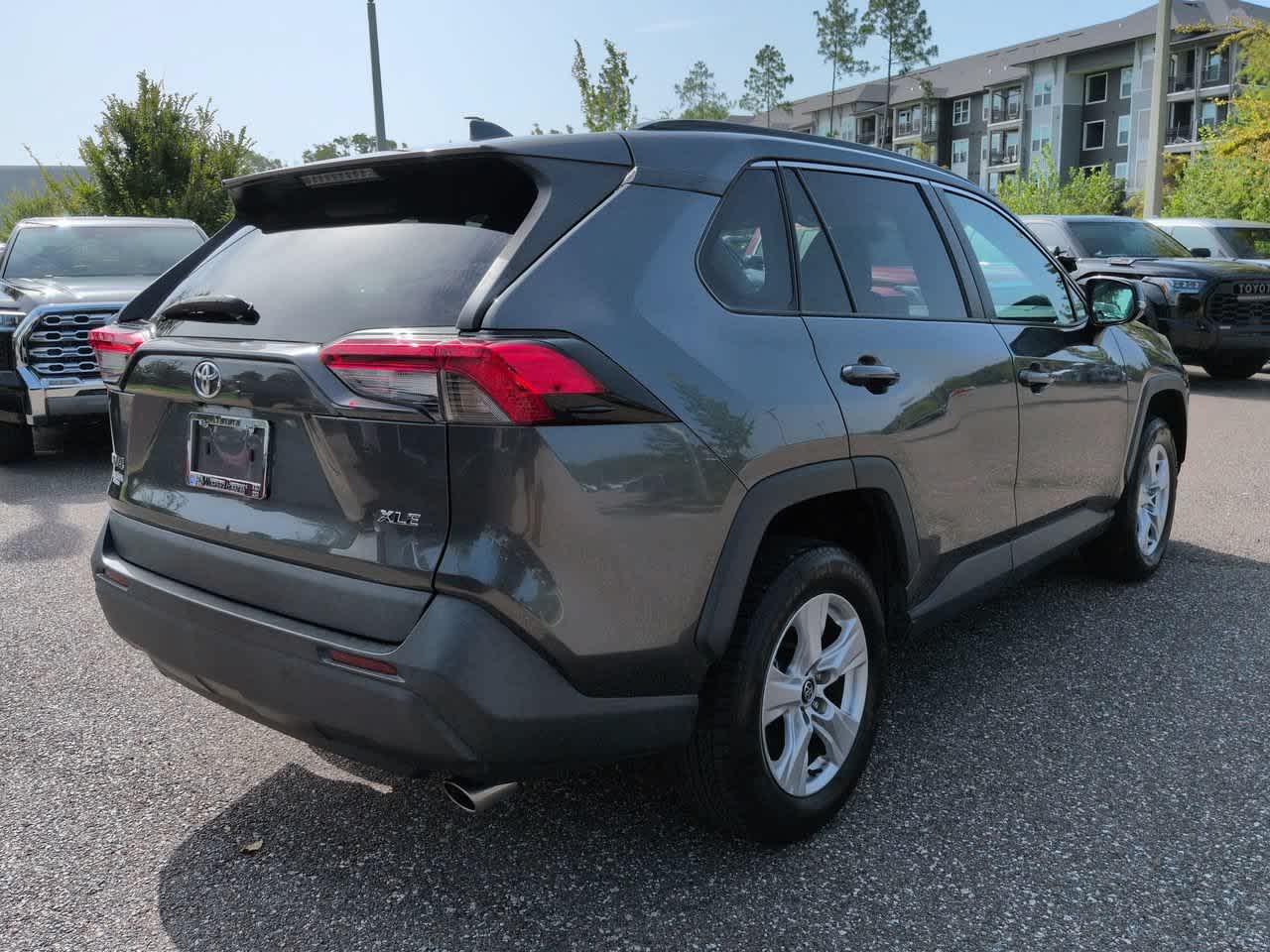 Thumbnail: 2020 Toyota RAV4 - 6