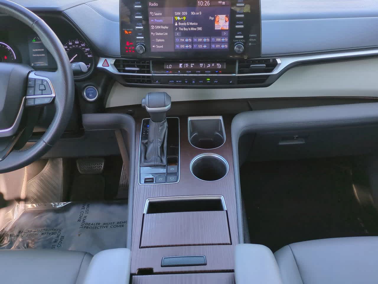 Thumbnail: 2021 Toyota Sienna - 19