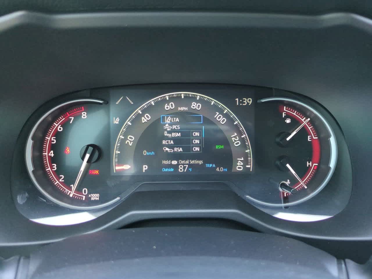 Thumbnail: 2025 Toyota RAV4 - 26