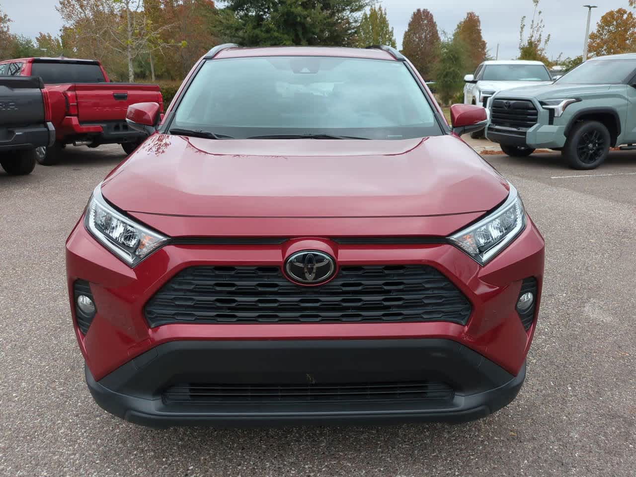 Thumbnail: 2019 Toyota RAV4 - 9