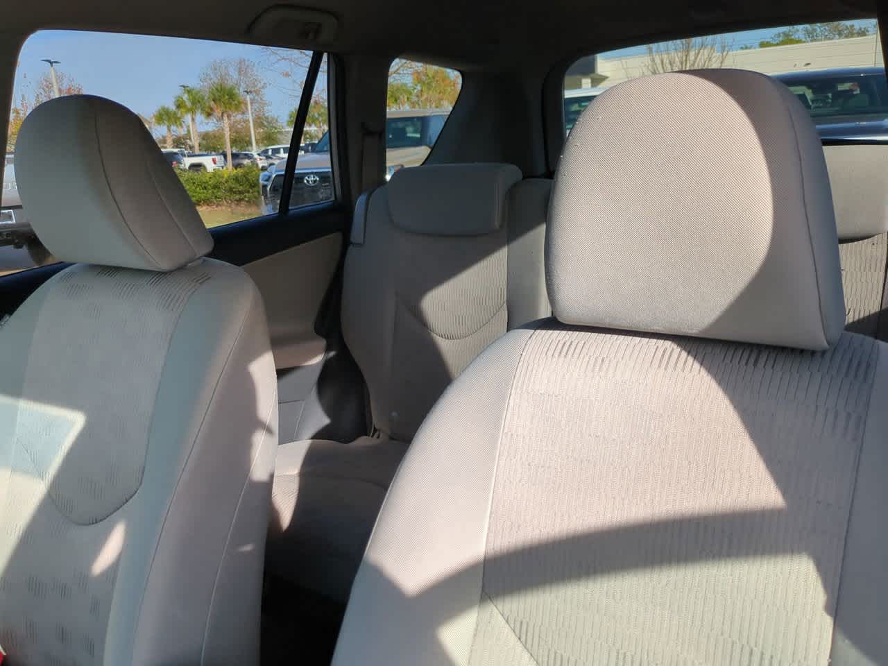 Thumbnail: 2009 Toyota RAV4 - 8