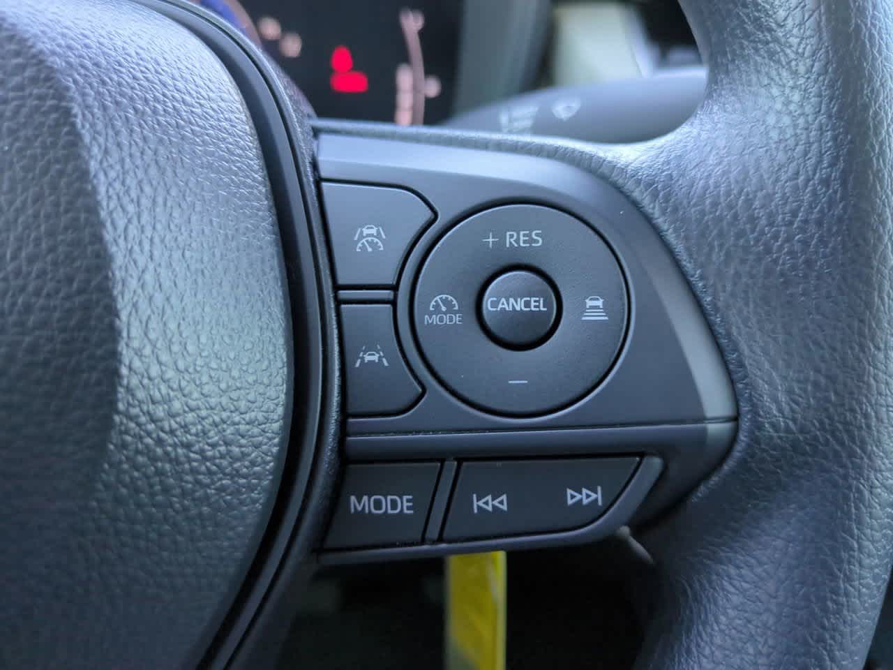 Thumbnail: 2026 Toyota Corolla Cross - 23