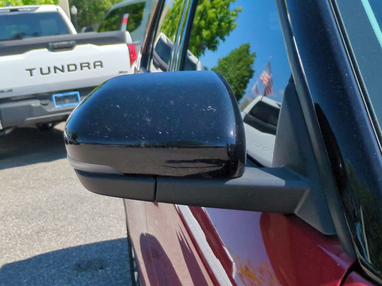 Thumbnail: 2021 Ford Explorer - 12