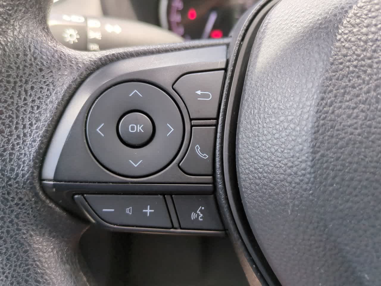 Thumbnail: 2024 Toyota RAV4 - 22