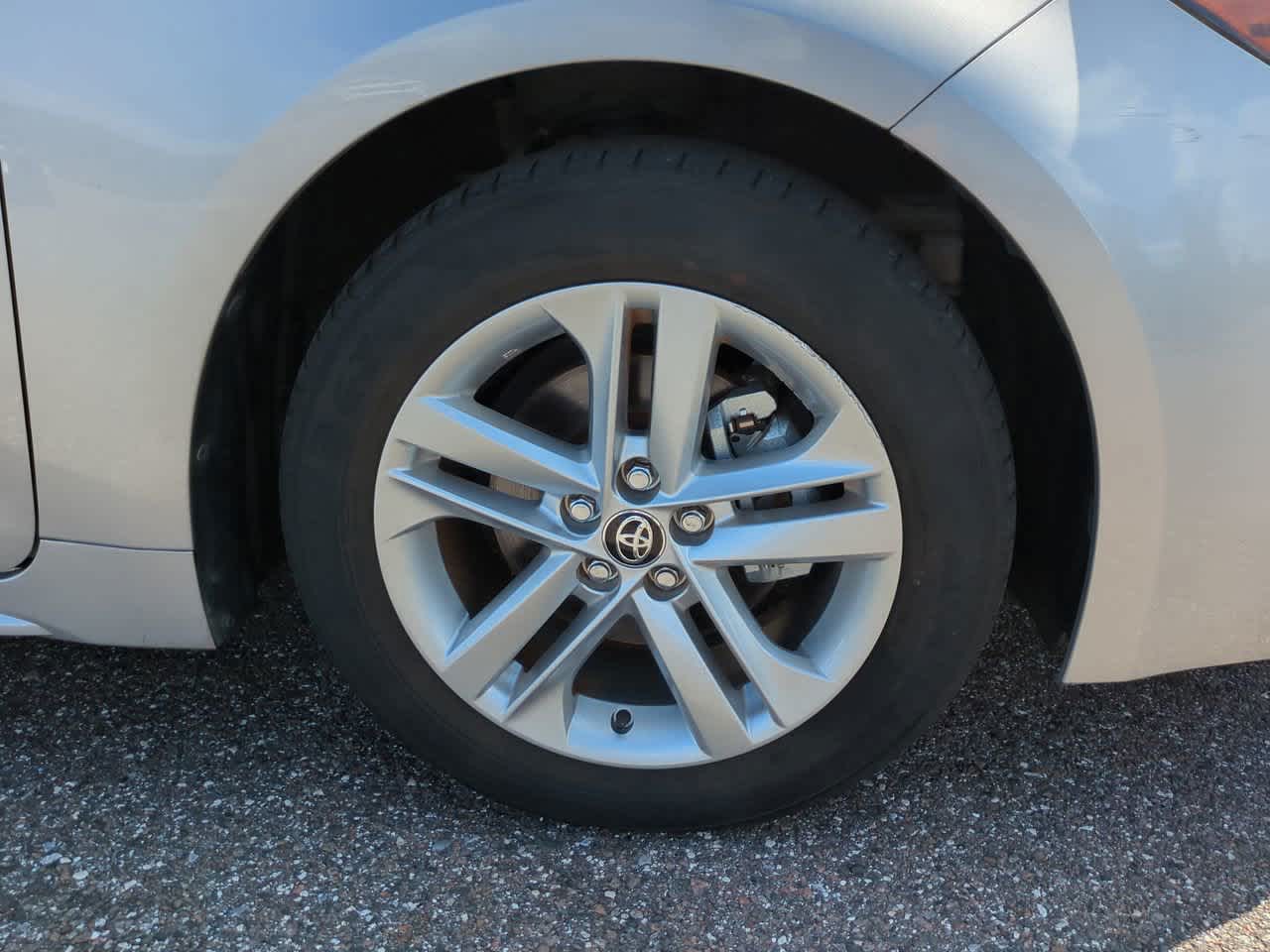Thumbnail: 2021 Toyota Corolla - 11