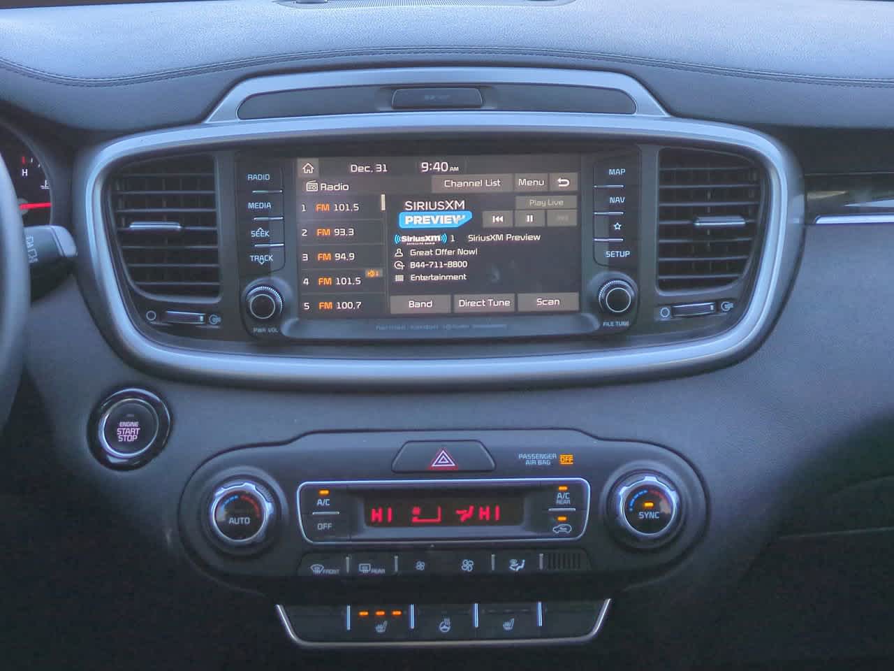 Thumbnail: 2019 Kia Sorento - 17