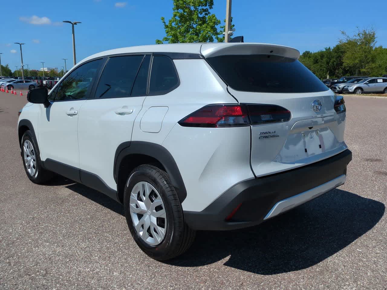 Thumbnail: 2026 Toyota Corolla Cross - 4