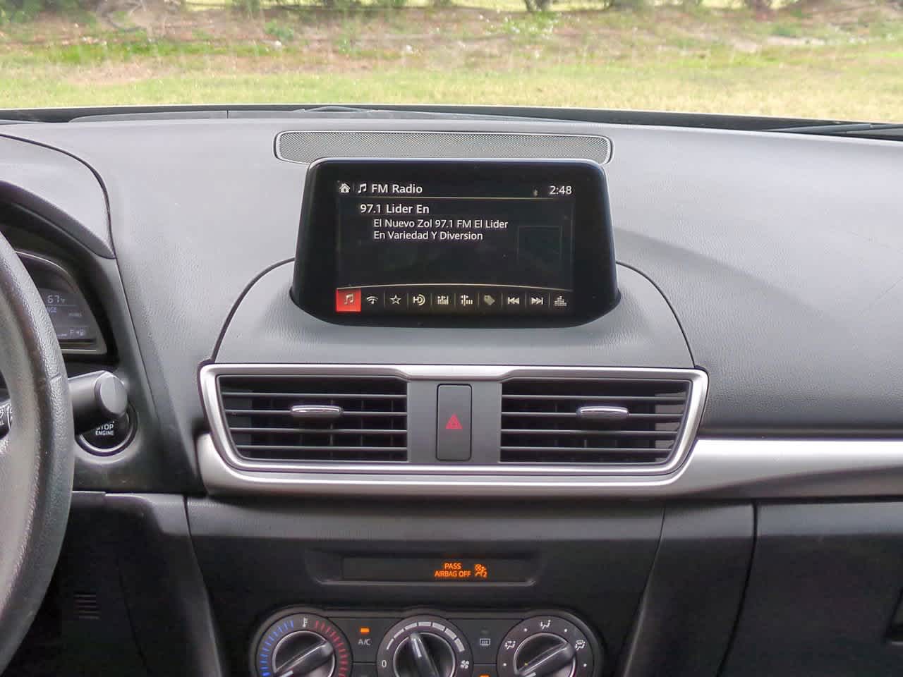 Thumbnail: 2017 Mazda Mazda3 - 17