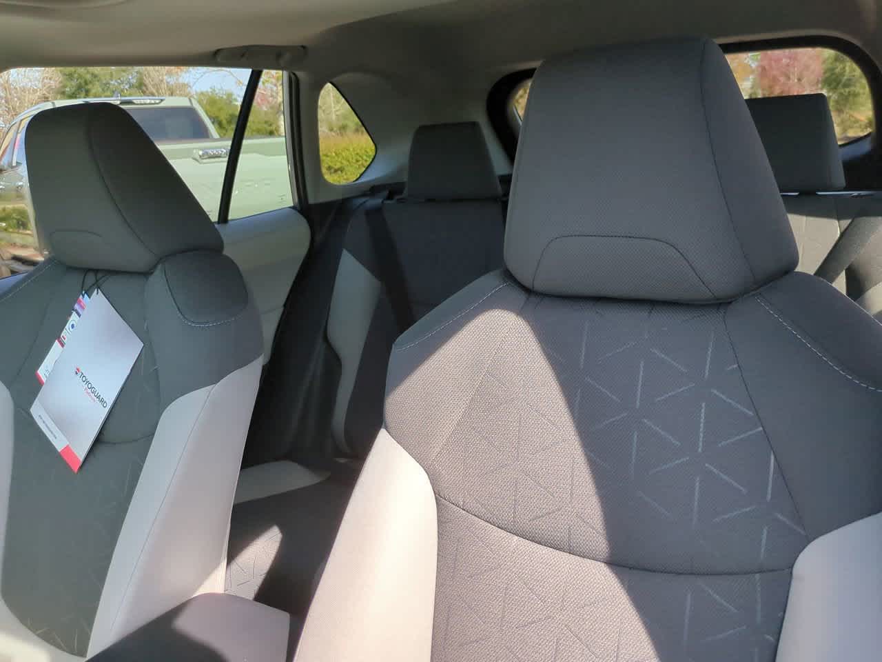 Thumbnail: 2025 Toyota RAV4 - 8