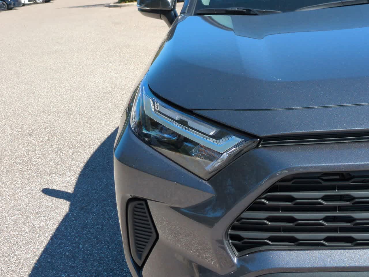 Thumbnail: 2025 Toyota RAV4 - 10