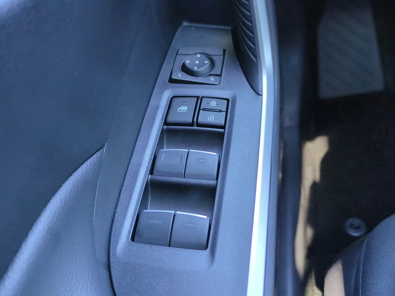 Thumbnail: 2025 Toyota RAV4 - 22