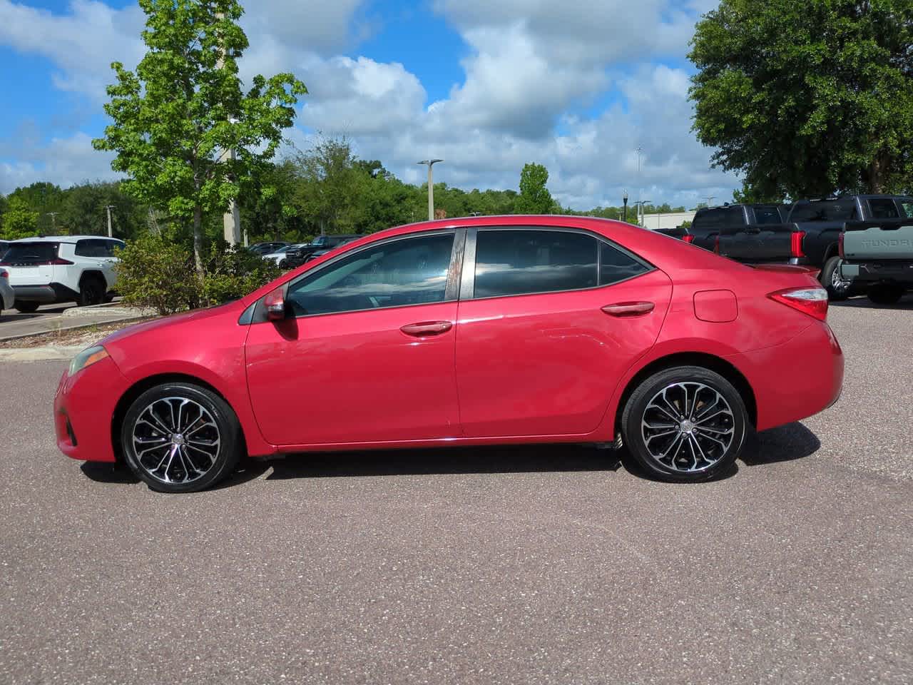 Thumbnail: 2015 Toyota Corolla - 3