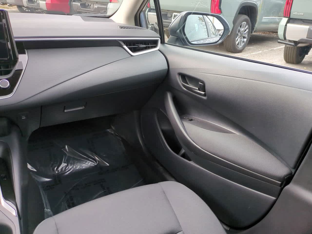 Thumbnail: 2025 Toyota Corolla - 16